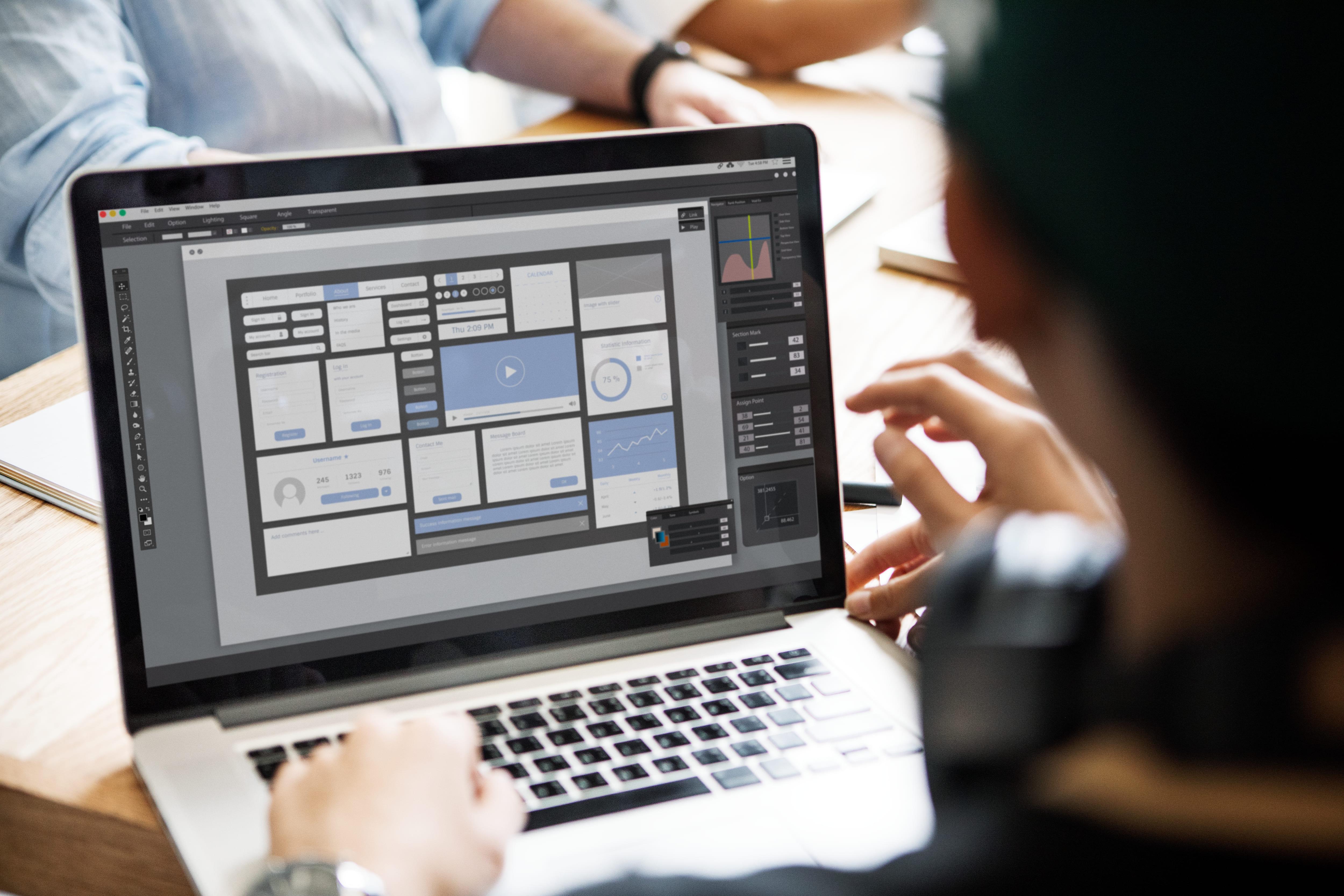 Crea Interfaces Comprensibles con Gráficos Dinámicos