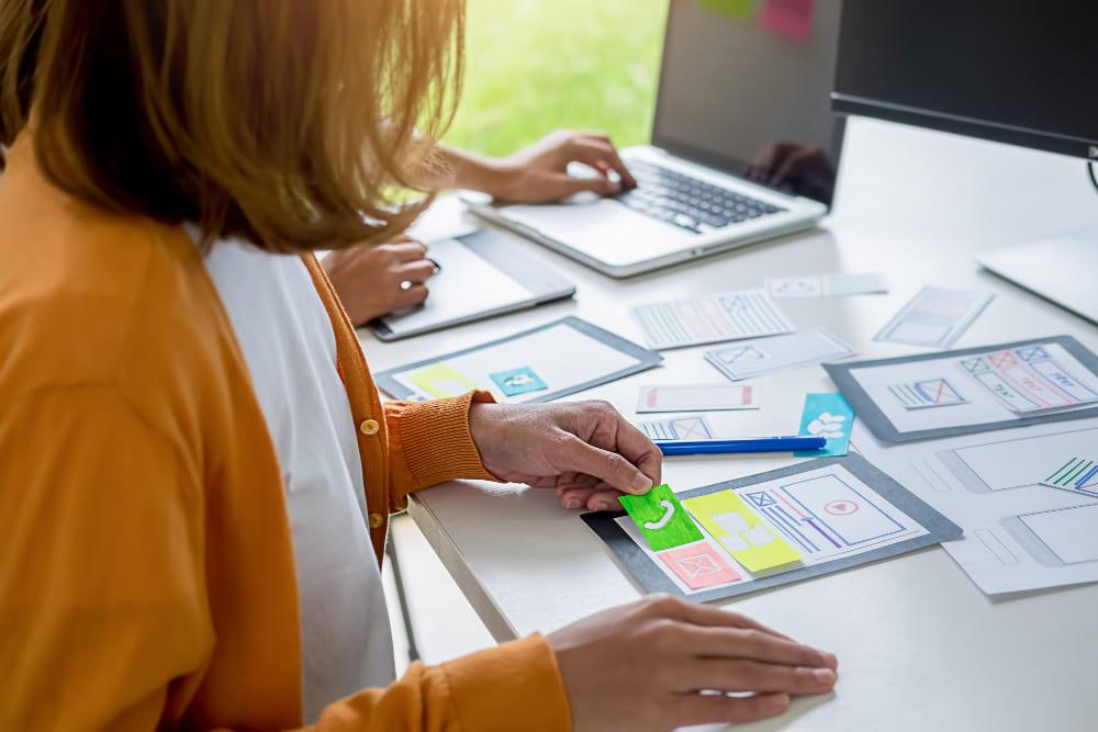 WyxOralEep: Diseño de Interfaces con Metáforas Visuales